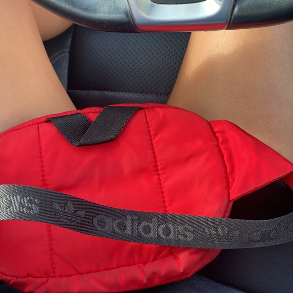 Adidas Fanny pack! - Picture 2 of 2